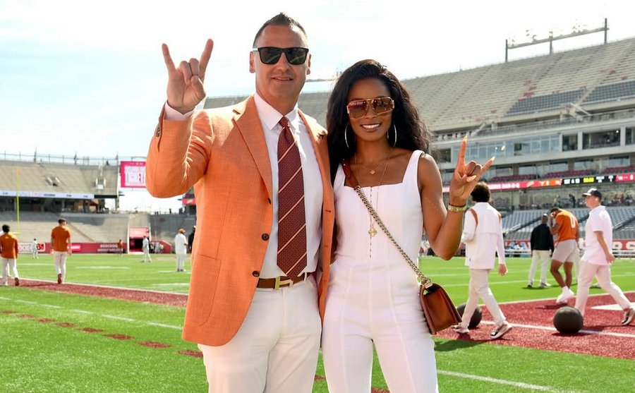 Known for Her Gameday Fits, Steve Sarkisian’s Wife Busts Big Fashion